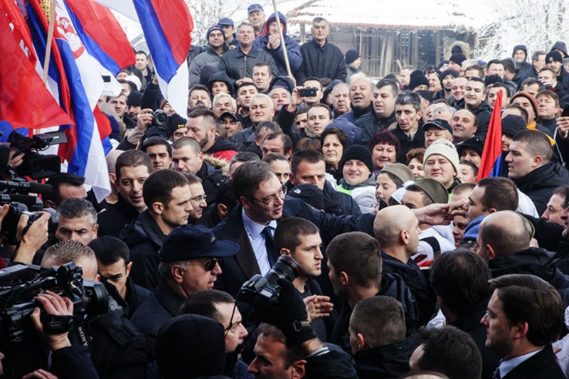 Imam jedno pitanje: Da li, prethodno, znači kako dogadjaji gde nema Vučića za RTS ne postoje?!